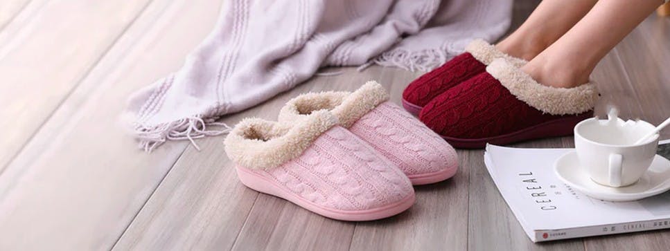 seranoma slippers