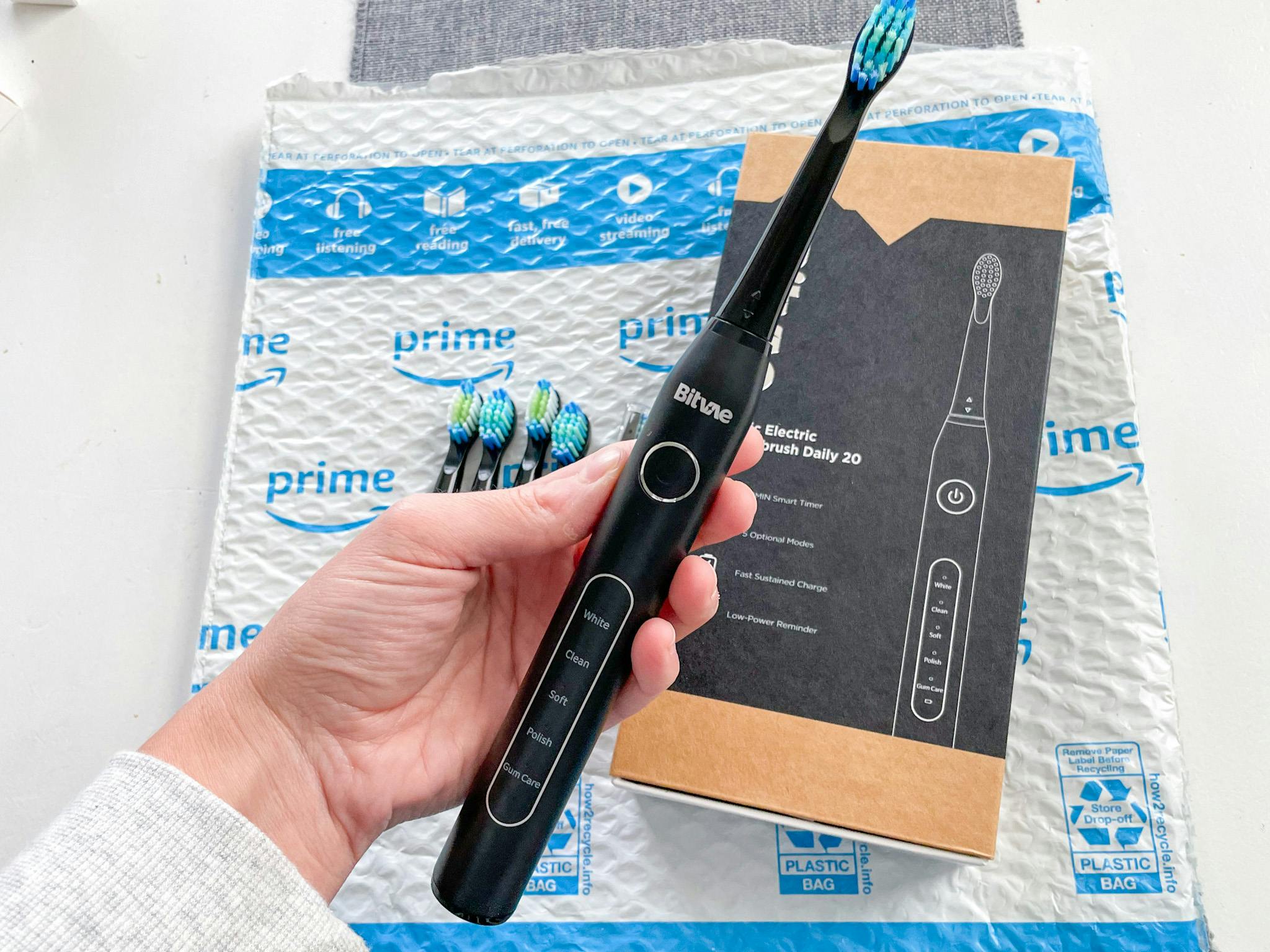 electric toothbrush with extra brush heads