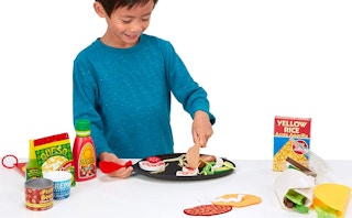 amazon-melissa&doug-taco-play-set