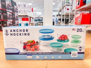 a display of a 20-piece food storage set