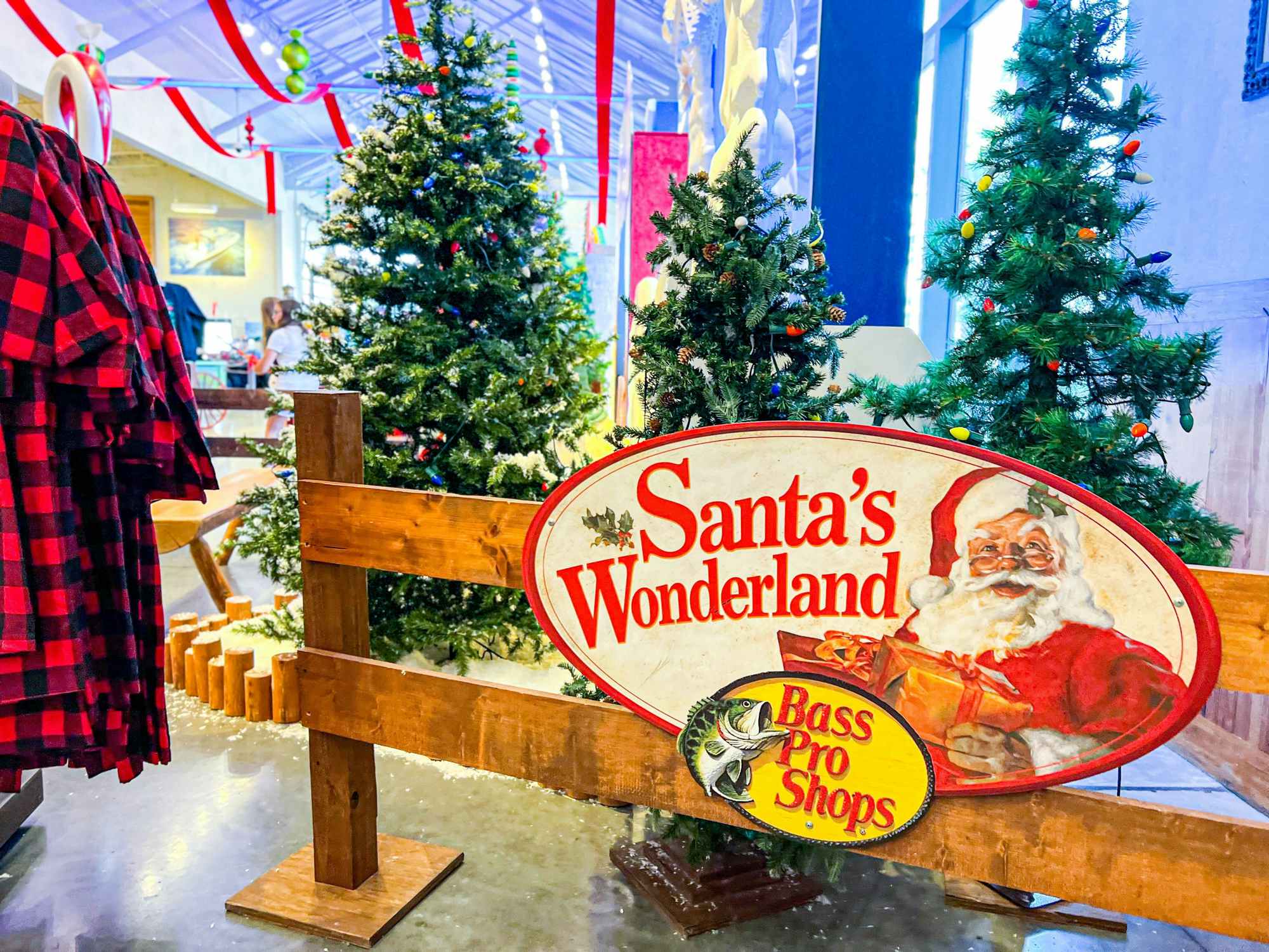 the sign at the Bass Pro Shops Santa's Wonderland