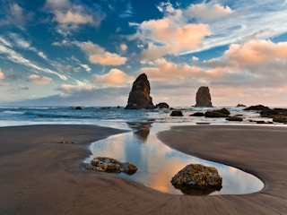 a rocky Oregon beach looking out into the ocean