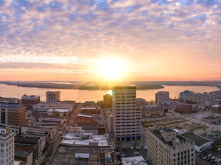 evansville indiana city skyline at sunseet