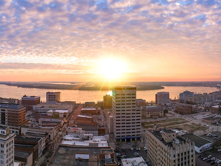 evansville indiana city skyline at sunseet