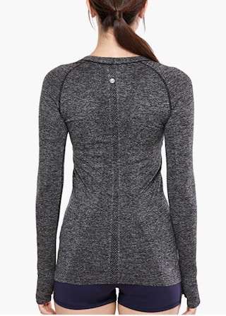 CRZ YOGA Women's Seamless Athletic Long Sleeve Workout Top in Black/White Slim Fit