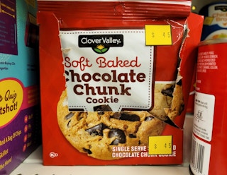 dollar general clover valley cookies 2022 sv 1665241719 1665241719