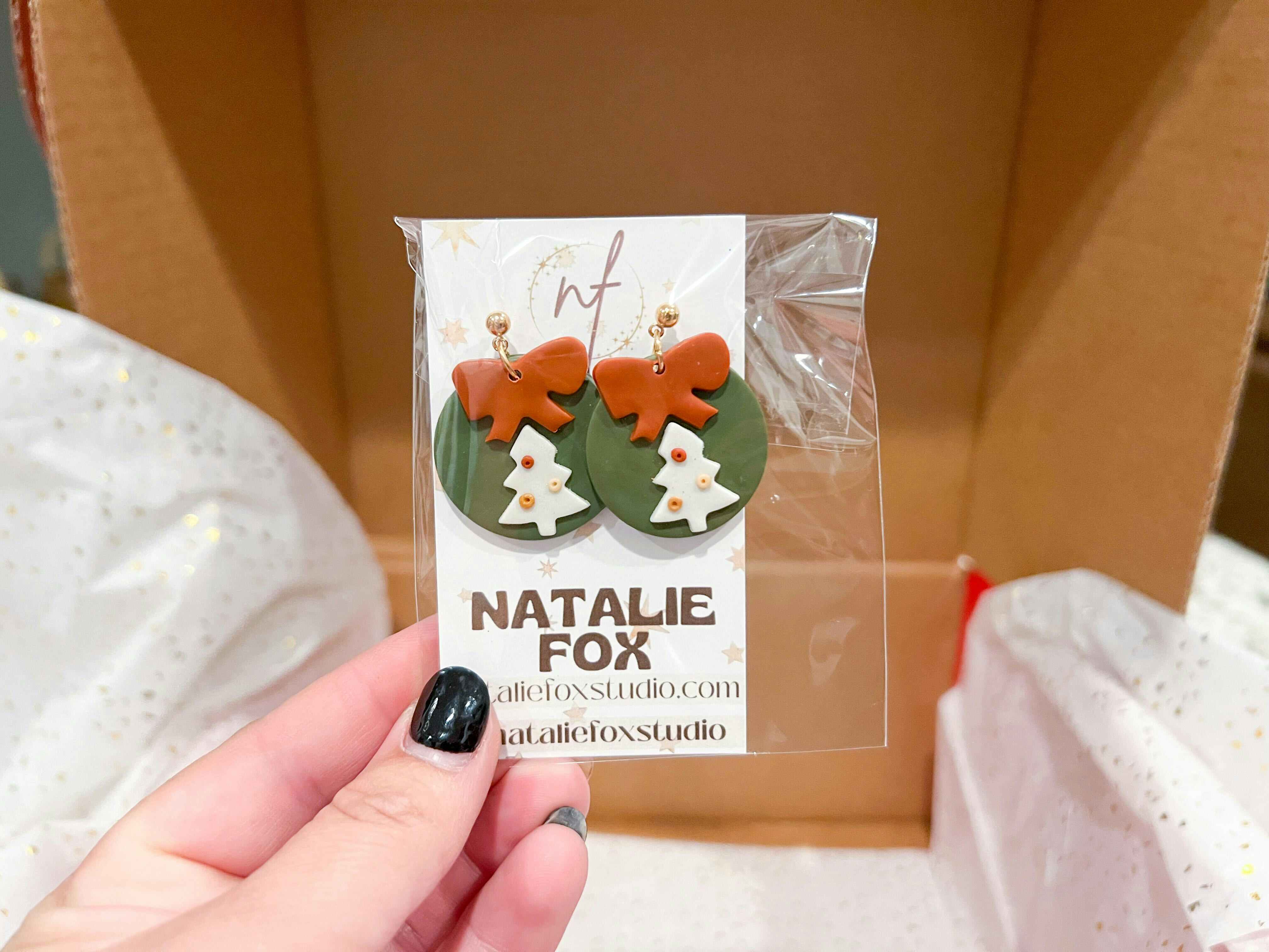 jane-christmas-earrings-nov-2022-3