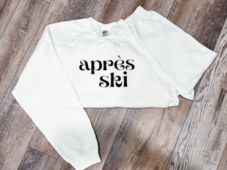 Jane-christmas-sweatshirt-nov-2022-9