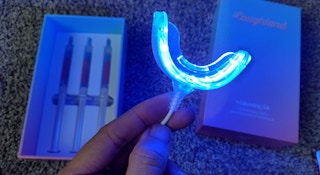 laughland teeth whitening kit oct25 2022 b 1666789710 1666789710 scaled