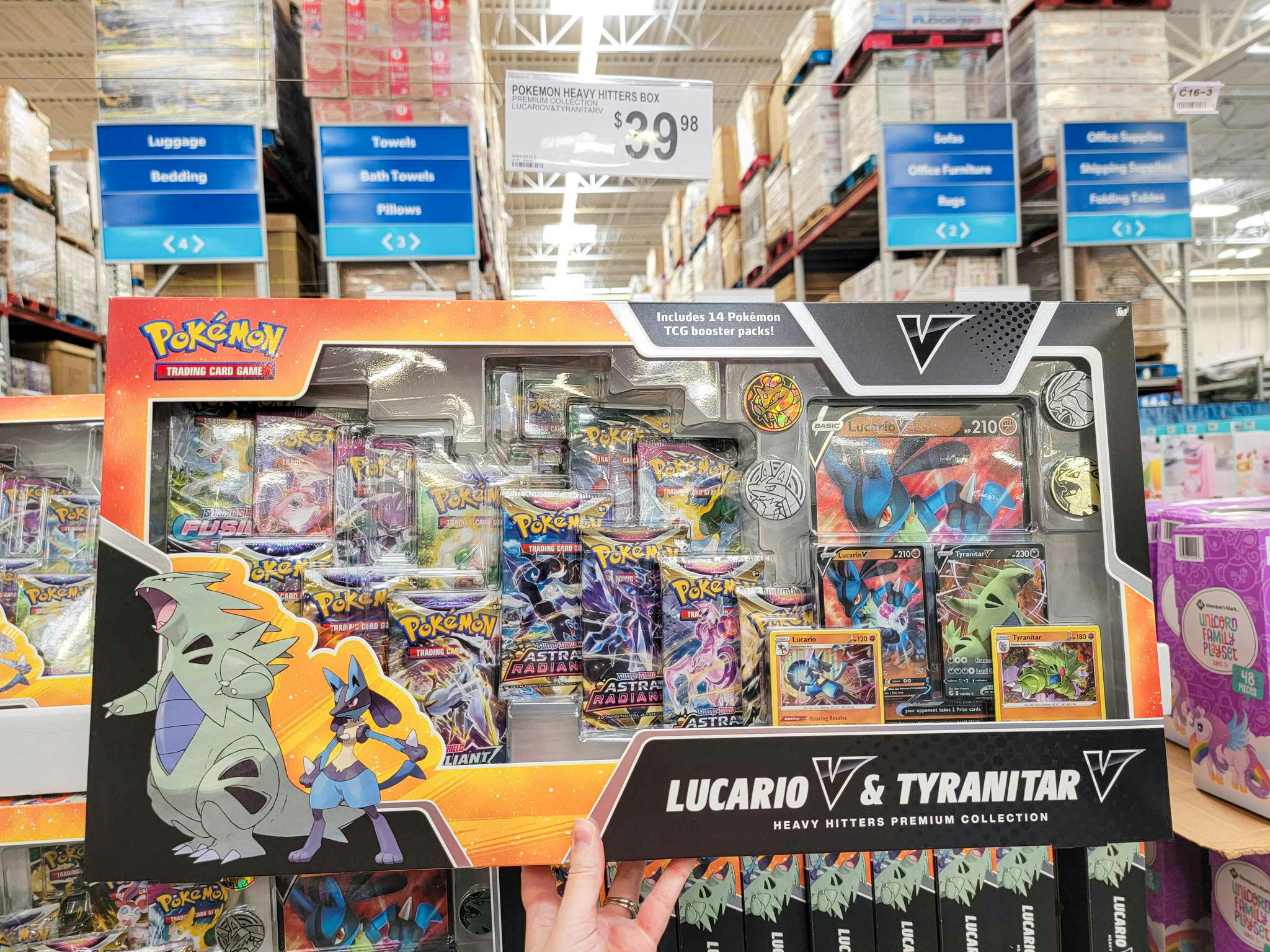 pokemon-heavy-hitters-premium-collection-core-global