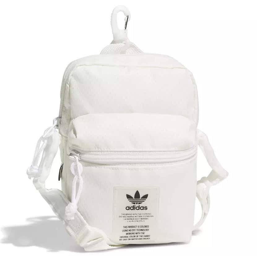 urban outfitters adidas bag