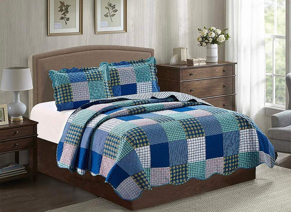 zulily-glory-designs-blue-and-green-quilt-set-oct-2022