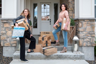 black friday amazon doorstep joanie heather 2022 01 1668120203 1668120203 scaled