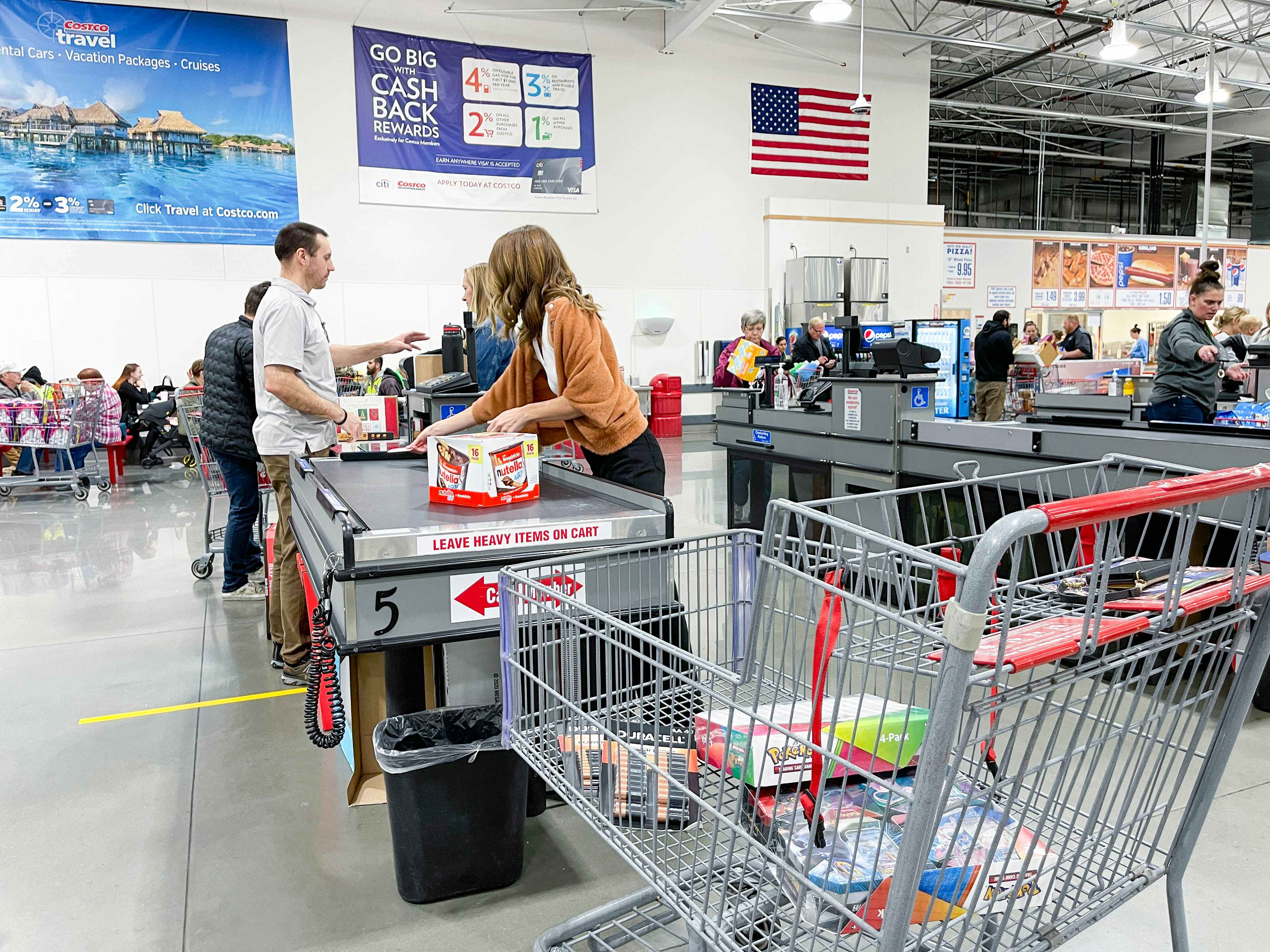 The Best Time to Go to Costco, According to KCL Shoppers The Krazy