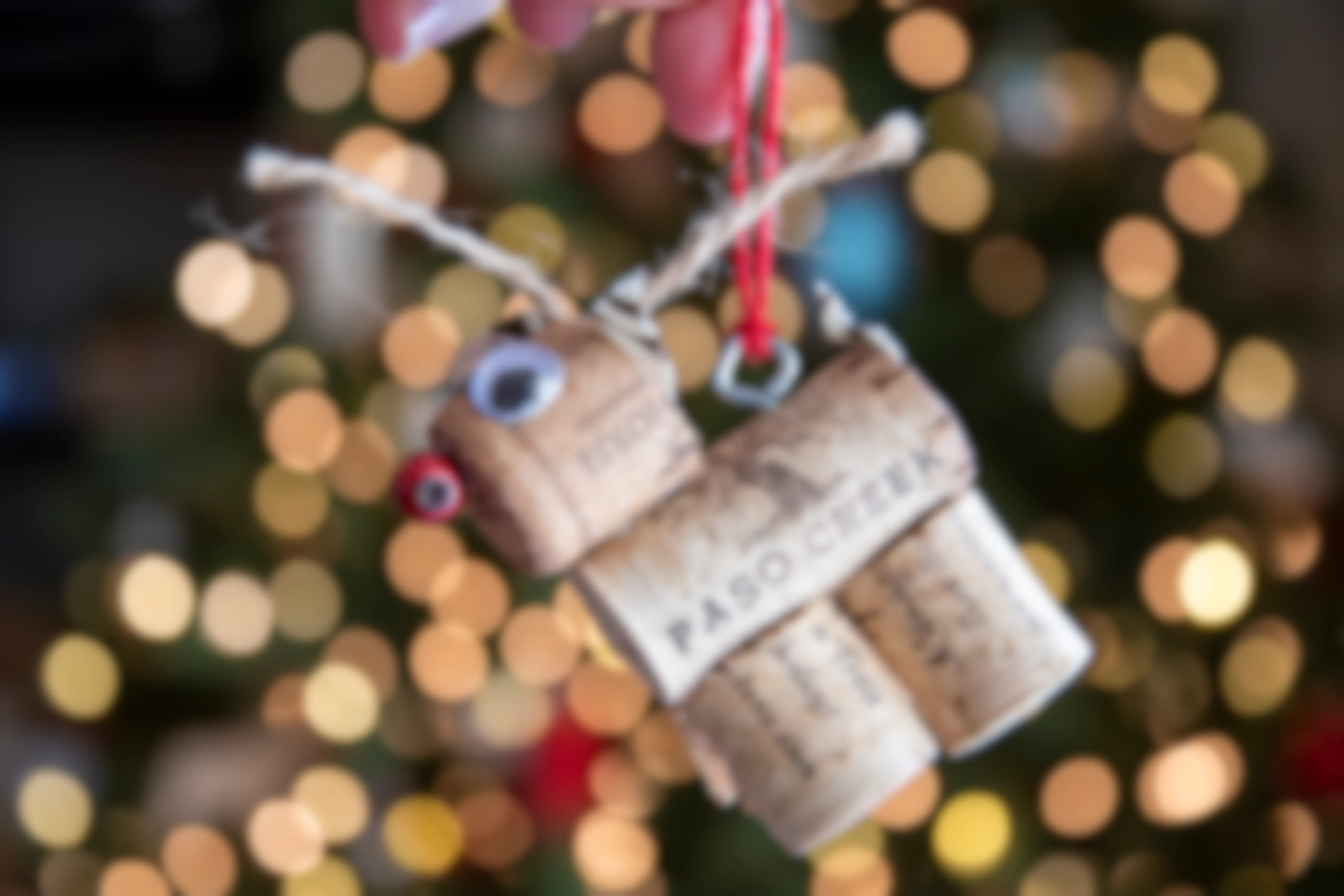 Cork reindeer DIY ornament