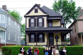 Tourists visit Martin Luther King's childhood home in Georgia