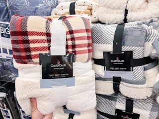 kohls cuddl duds cozy soft throw 2022 1 1667500551 1667500551 scaled