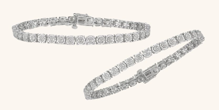 macys-diamond-tennis-quater-carat-bracelet-112122