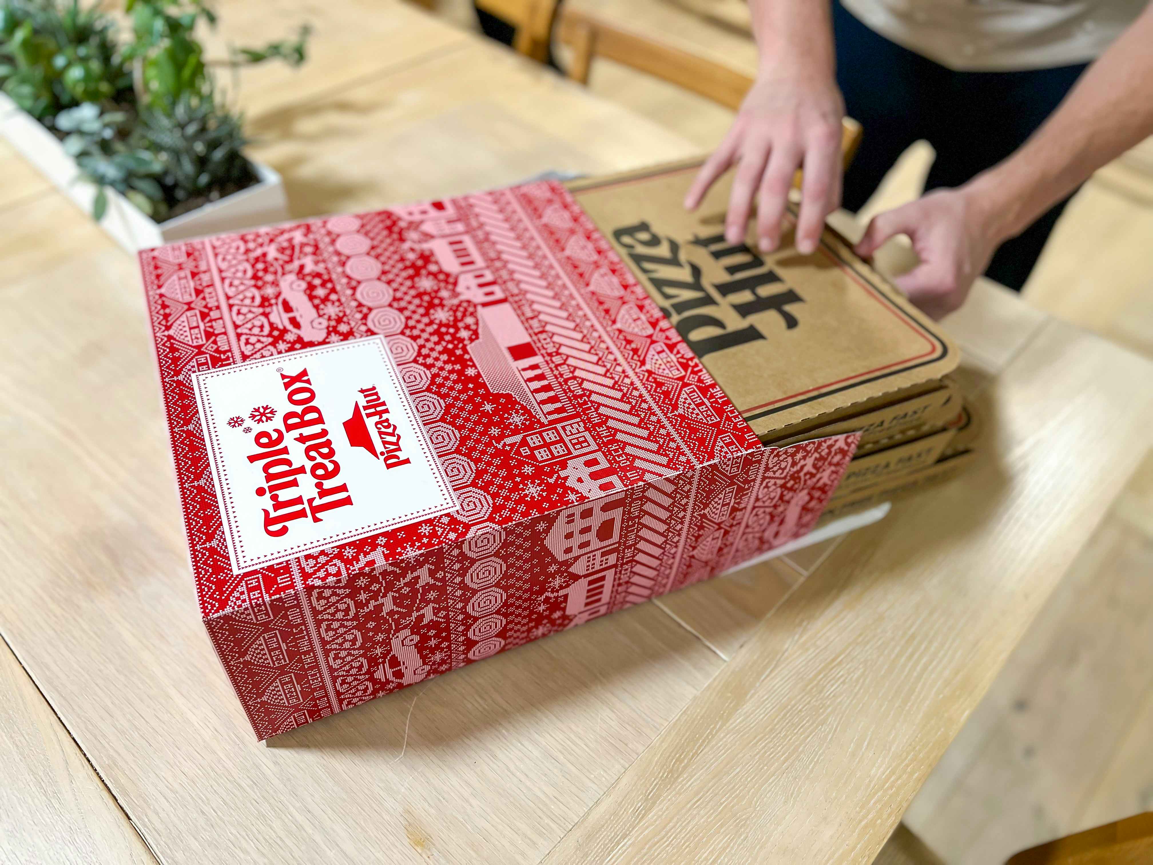 Pizza Hut on X: Get the Big Dinner Box. Check that box. Then grab