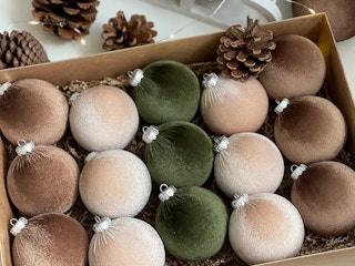 Christmas Velvet Ornaments Brown and Green Mix