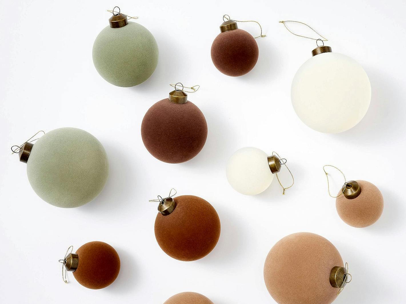 Studio McGee Velvet Ornaments online 3 sets