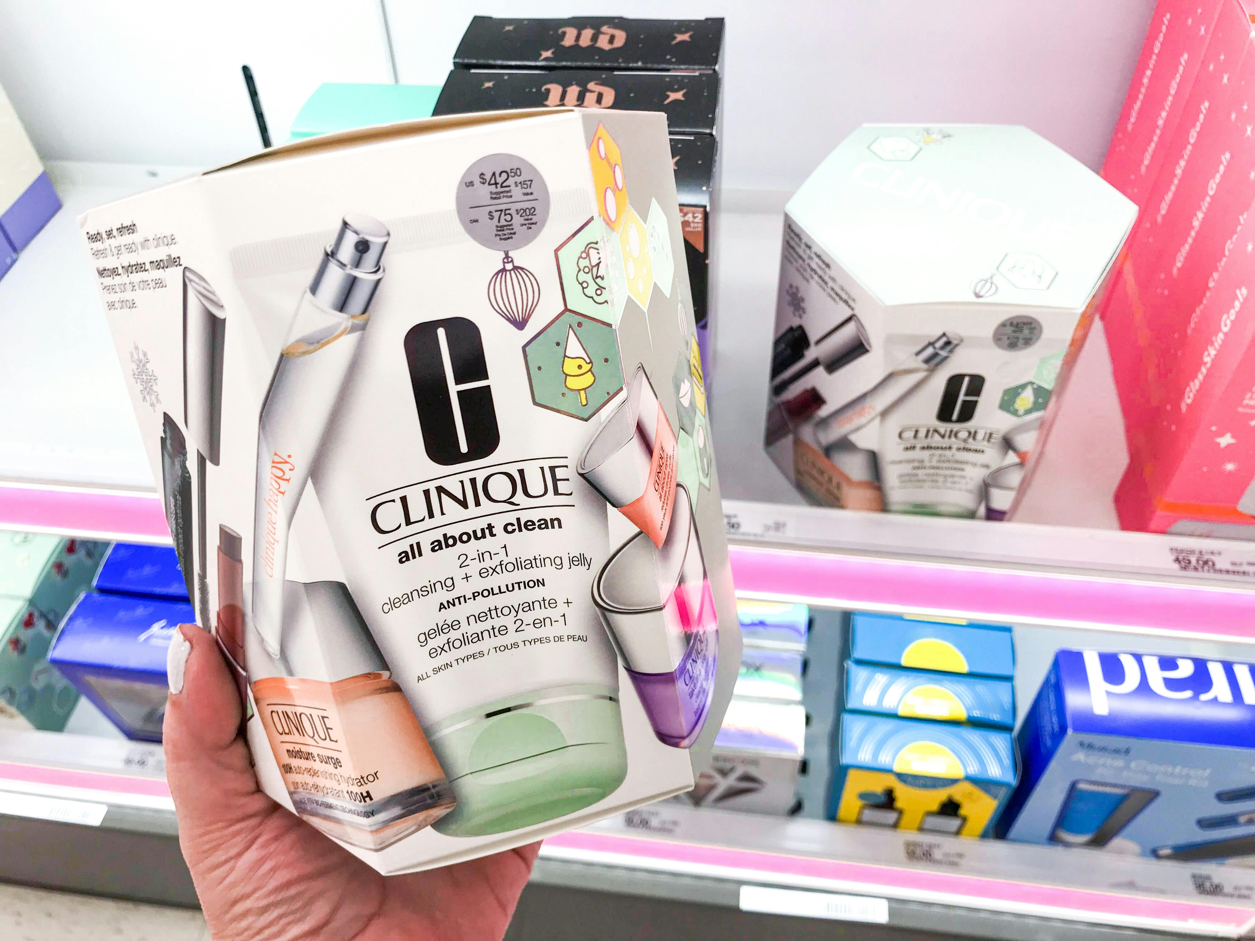 ulta-beauty-gift-sets-at-target-clinique-ulta-exclusive-blockbuster-ready-set-refresh-skincare-12