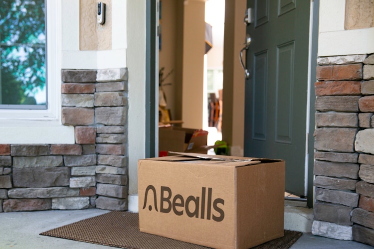 bealls box delivery outside 
