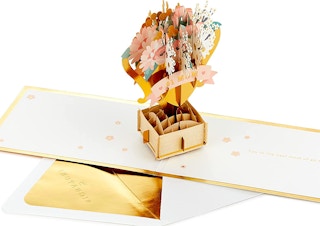 amazon hallmark card 2022 2 1672335158 1672335158