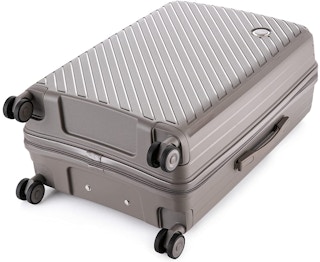 amazon rockland luggage 2022 1 1671291281 1671291281