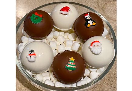 Christmas Hot Chocolate Bombs, 6 ct