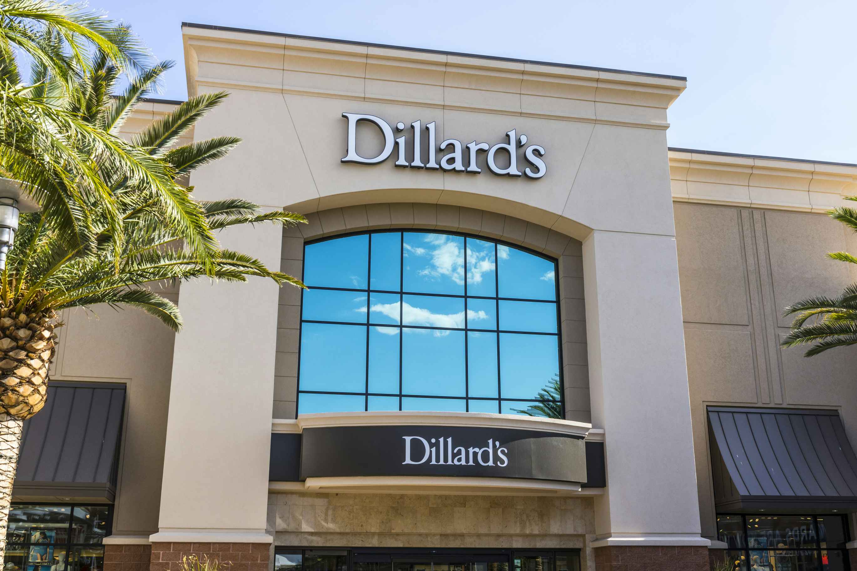 A Dillard's store front