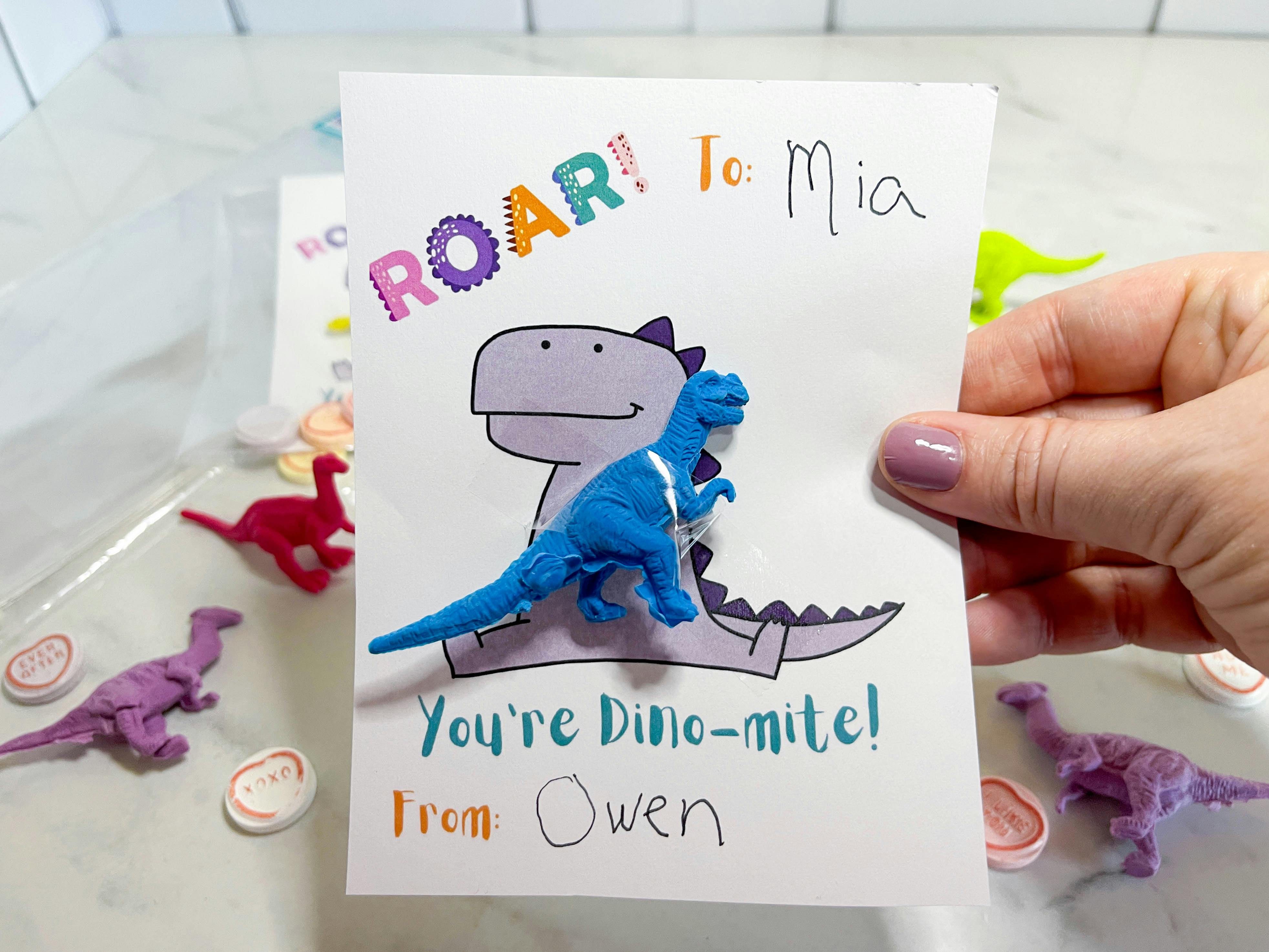 diy valentines made from mini dinosaurs 