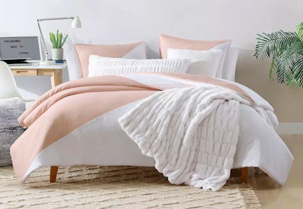 Koolaburra Comforter Set