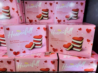 red velvet ice cream sandwiches