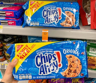family size chips ahoy cookies