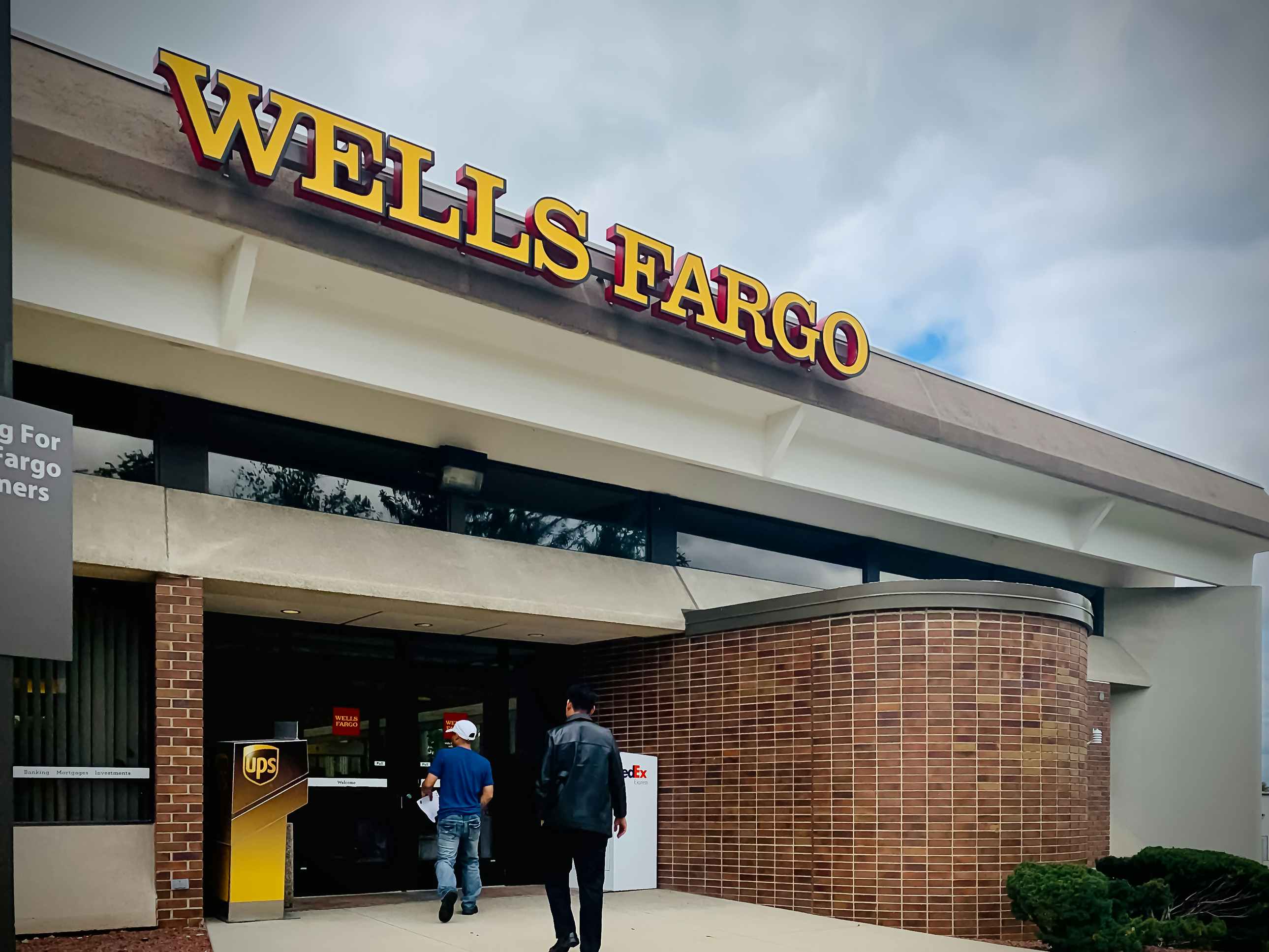 Wells Fargo customers will be getting $2 billion in settlement funds