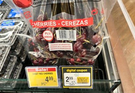Fresh Red Cherries, per pound