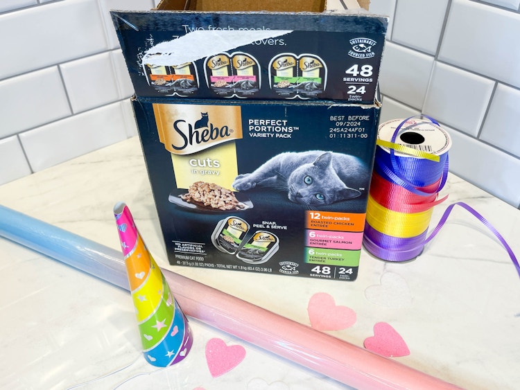 Supplies to make a diy unicorn valentine box