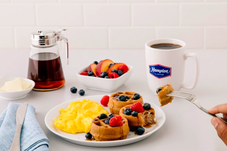 Breakfast at the Hampton by Hilton