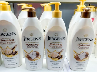 jergens lotion target 2023 2 1674586976 1674586976 scaled