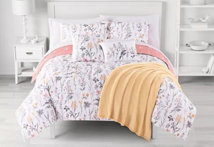 Stephanie Floral Reversible Comforter Set