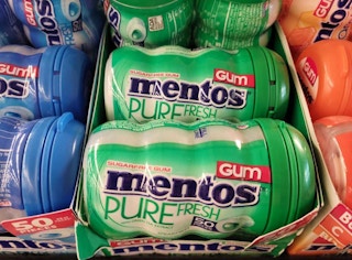 kroger mentos gum 2023 sv 1672851373 1672851373