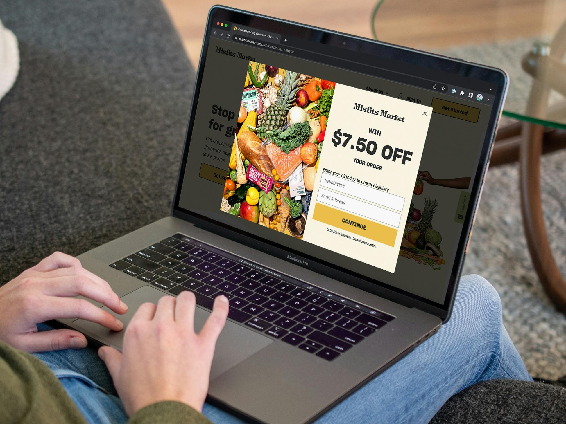 A person receiving a coupon on the Misfits Market website