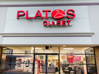 Plato's Closet store front exterior