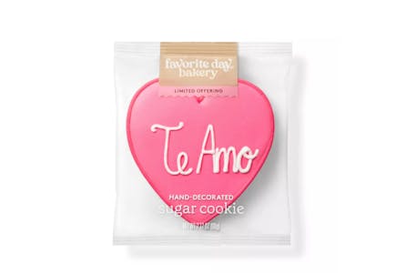 "Te Amo" Decorated Cookie