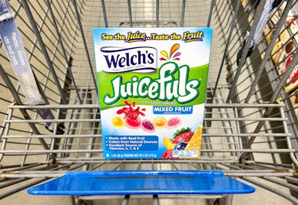 2 Welch's Fruit Snacks 6-Count Boxes
