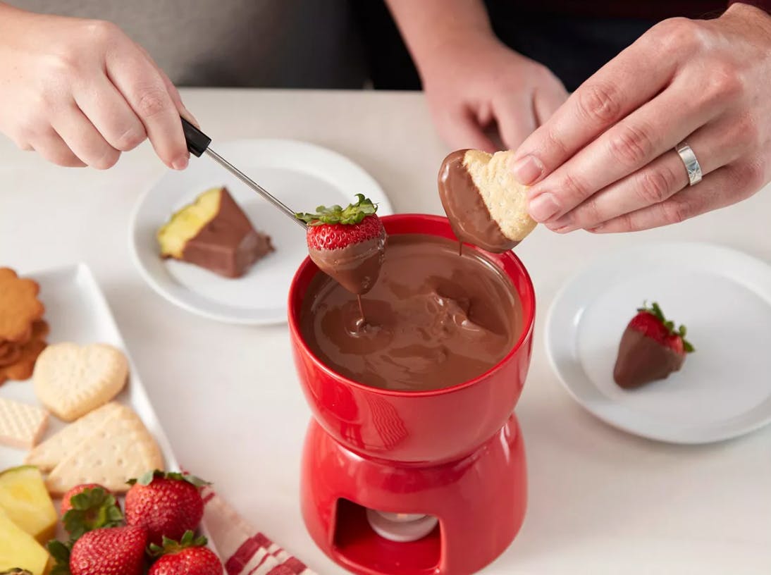 wilton-mini-fondue-set-macys