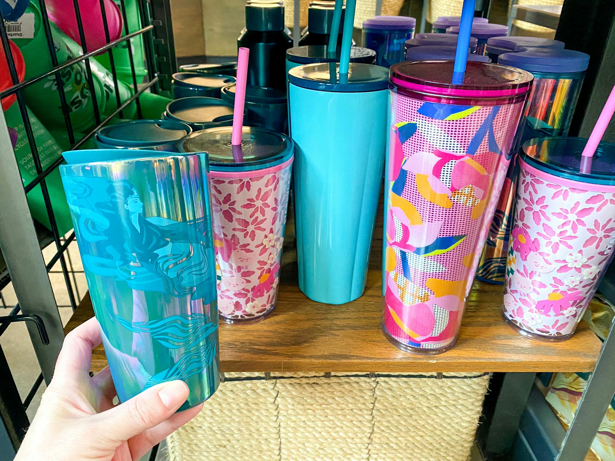 https://prod-cdn-thekrazycouponlady.imgix.net/wp-content/uploads/2023/02/0323-starbucks-spring-cups-hot-mermaid-holographic-1679667611-1679667611.jpg?auto=format&fit=fill