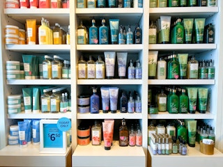 bath body works aromatherpay wellness body care in store 2023 1 1675962613 1675962614