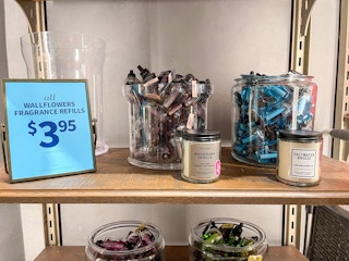 bath body works wallflowers fragrance refille 2023 5 1676481630 1676481630